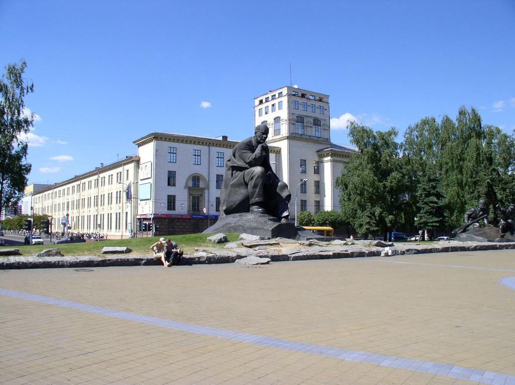 Nezavisimosti Apartment Minsk Quarto foto